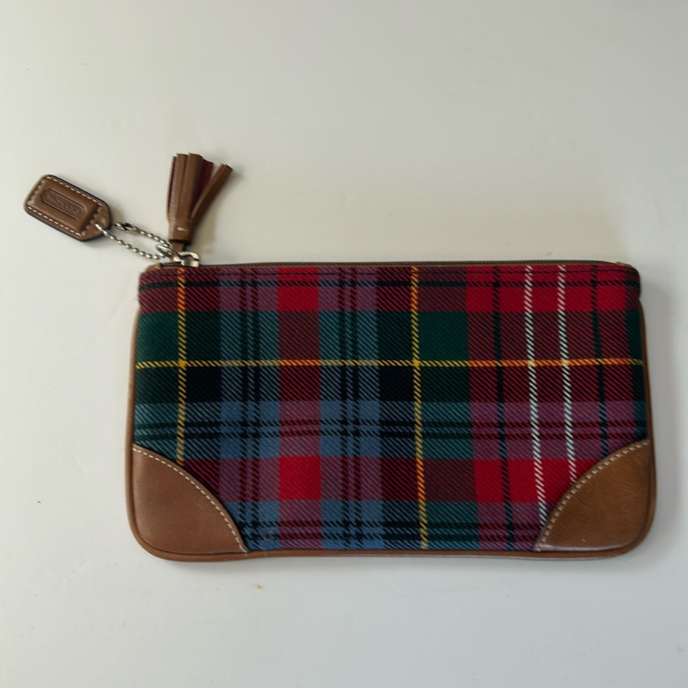 Vintage Coach Red Green Blue Tartan Plaid Large Wristlet / Cluth no strap - Picture 2 of 7